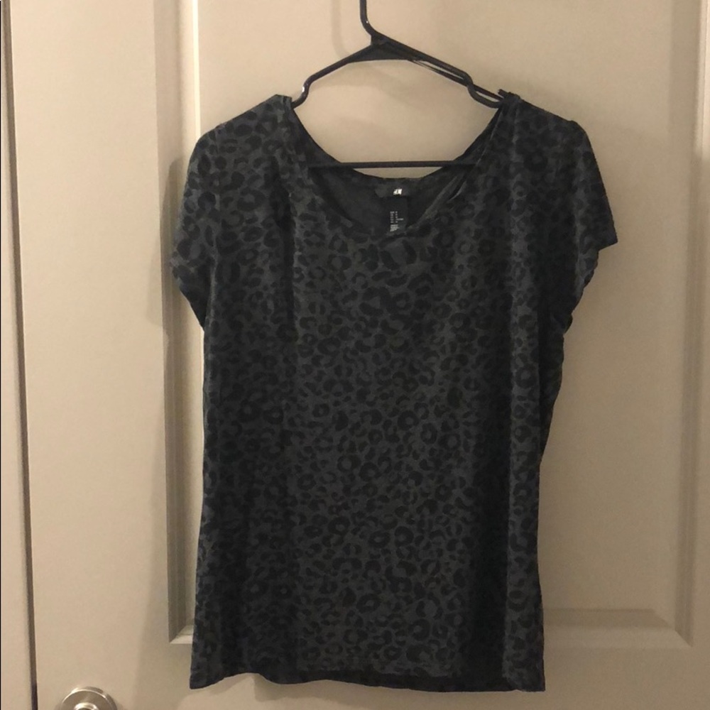 H&M T shirt
